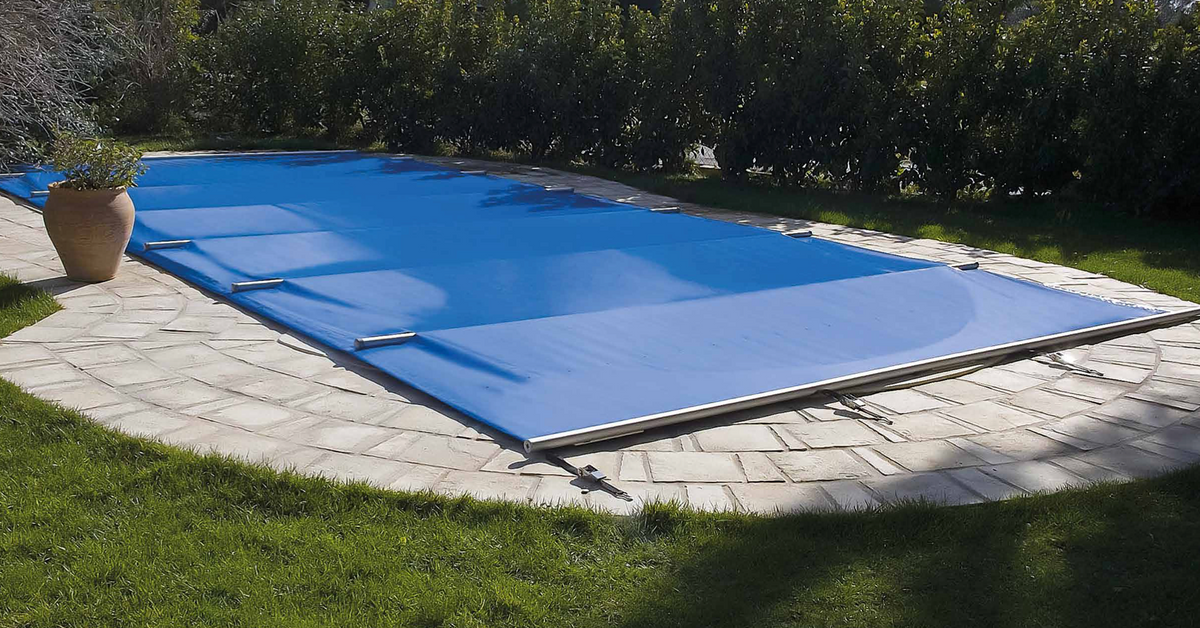 Couverture à barres NF P90-308 piscine