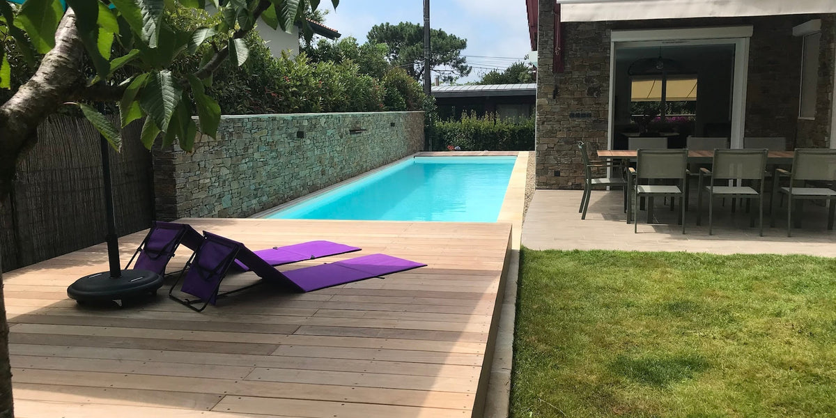 Peut-on marcher sur une terrasse mobile de piscine ?