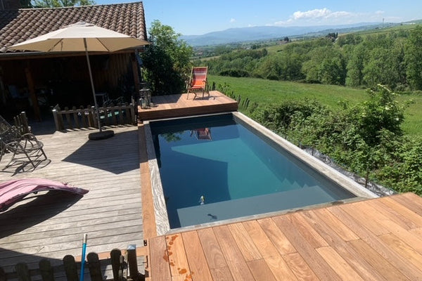 Terrasse mobile piscine prix 2026 | Tarif, options et devis | Bleudome — couverture piscine BLEUDOME