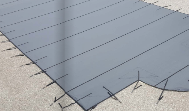 Couverture piscine à barres : avantages et guide complet 2026
